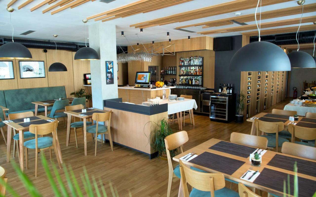 פרישטינה City Inn מראה חיצוני תמונה